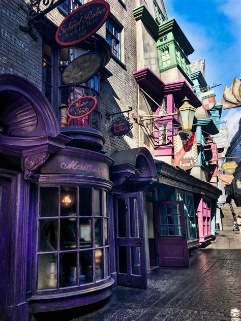 Diagon Alley: An Immersive Experience into the Wizarding World
